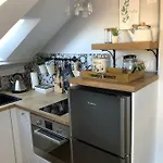 Lucarne Enchantée * Honfleur