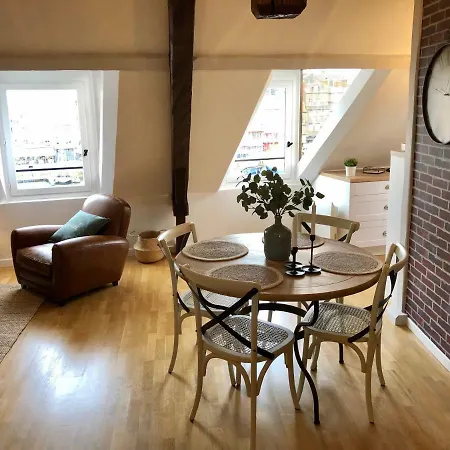 Apartment Lucarne Enchantee