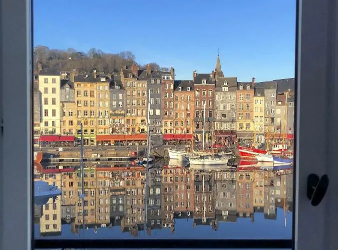 Lucarne Enchantée Honfleur