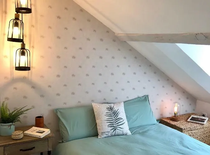 Lucarne Enchantée Appartement *